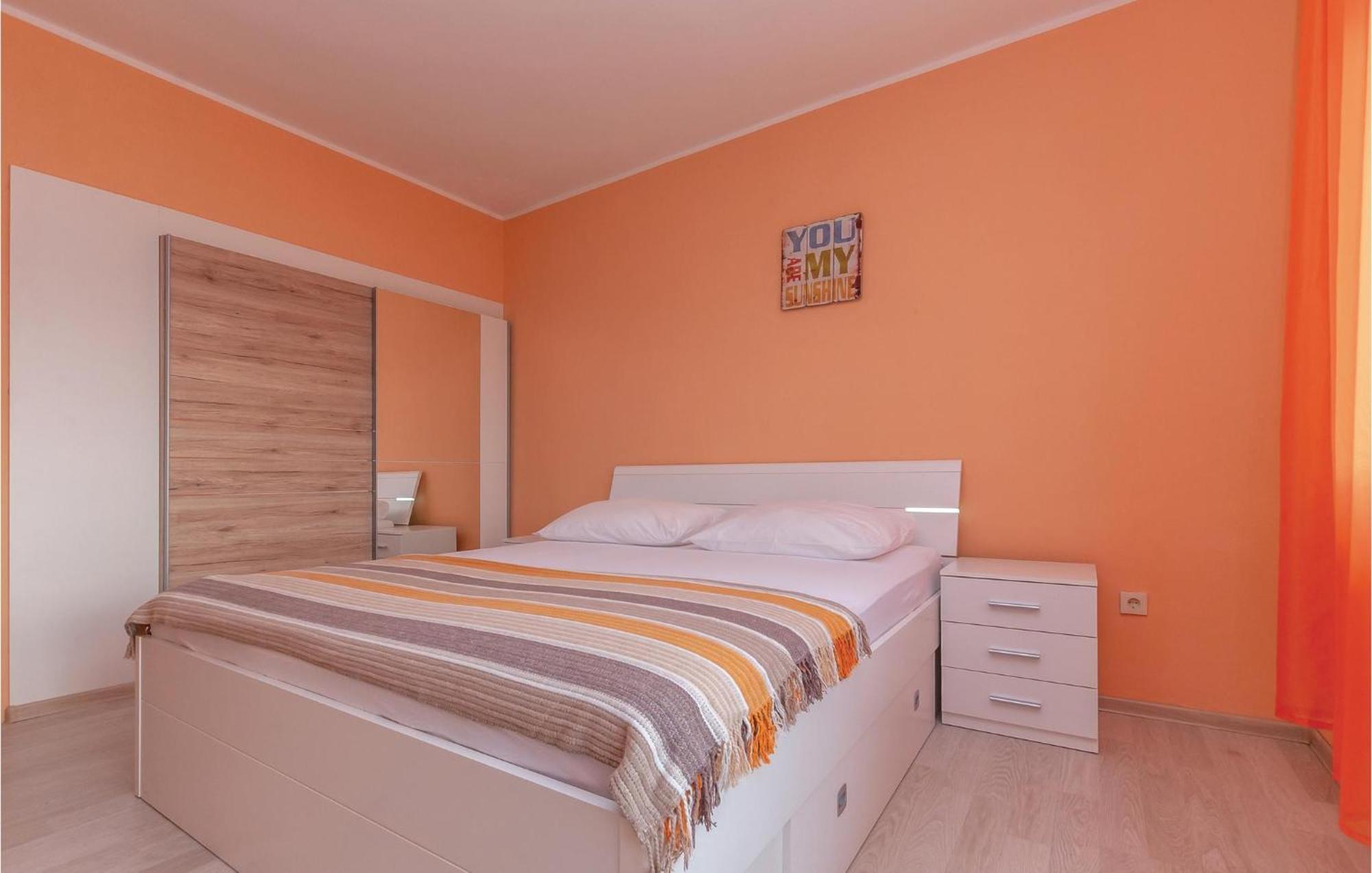 Cozy Home In Dolac With Kitchen Primošten Zewnętrze zdjęcie