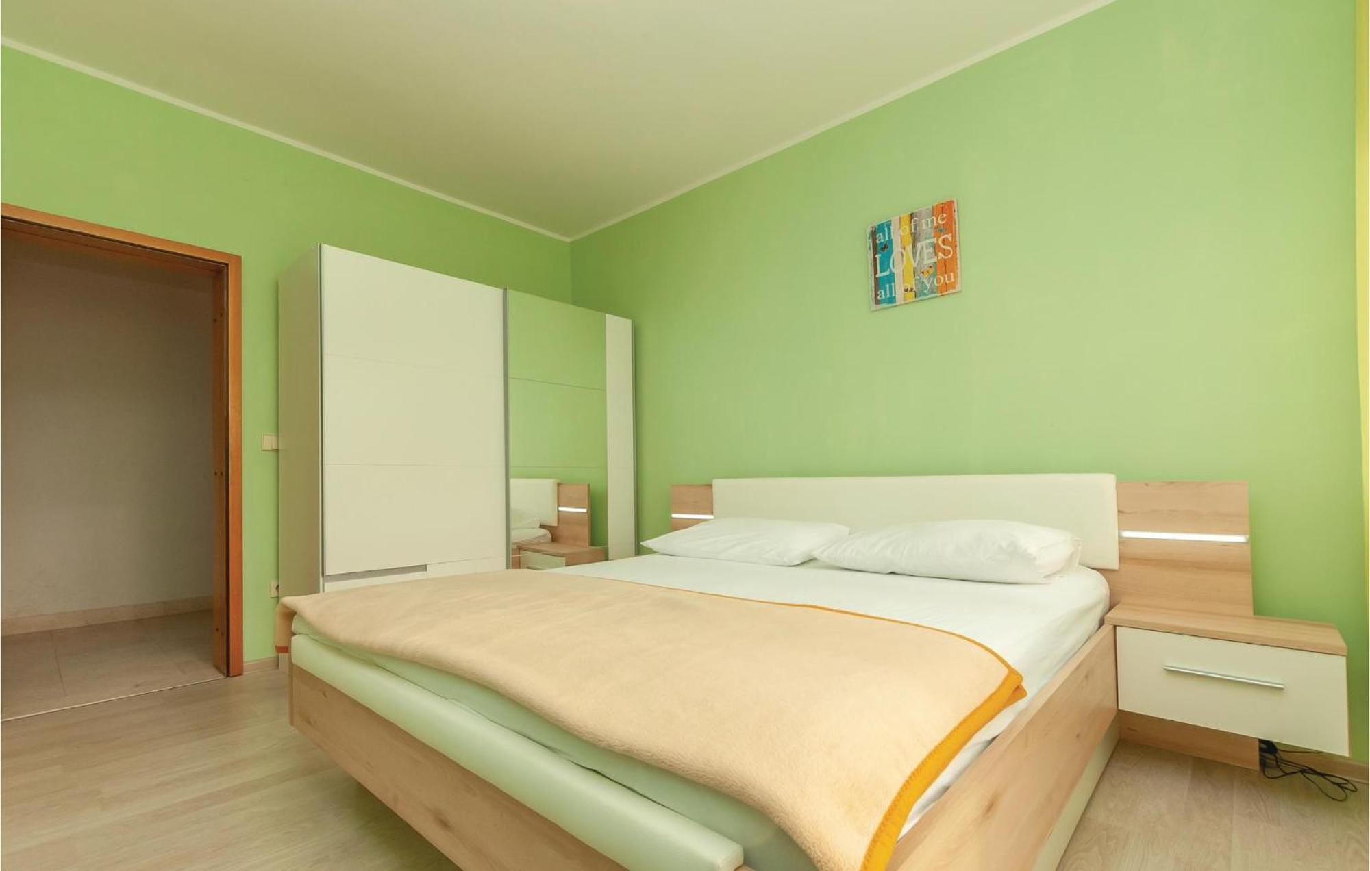 Cozy Home In Dolac With Kitchen Primošten Zewnętrze zdjęcie